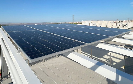 Imagen instalación de placas solares